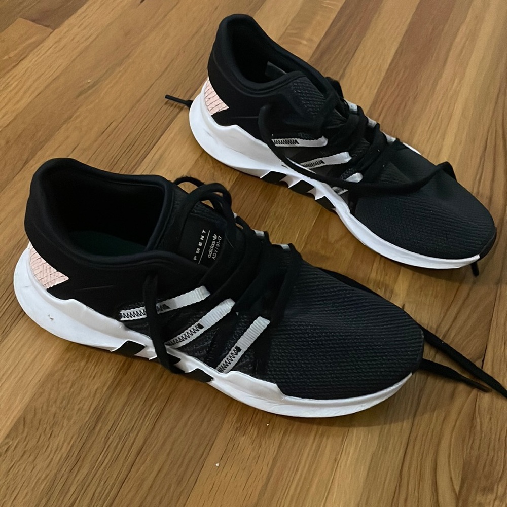 Adidas sneaker